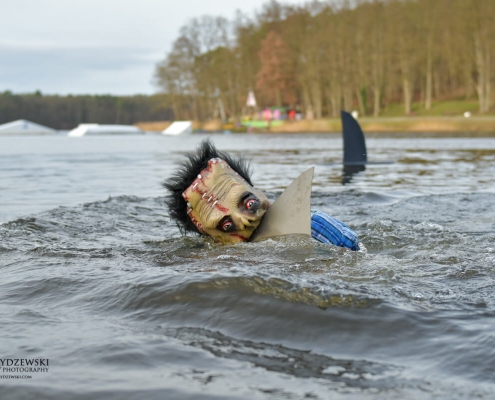 Deep V 2023 maska zimowa kąpiel głębokie jezioro woda szczecin